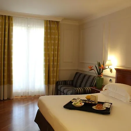 Savoy & - Preferred & 호텔 파이스툼