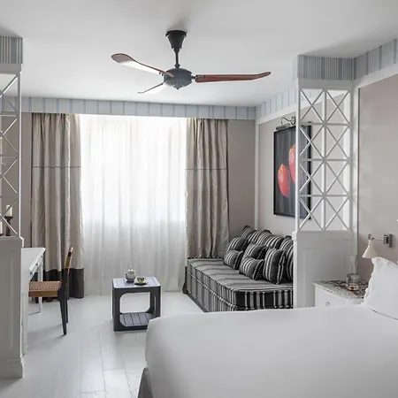 Savoy & - Preferred & Hotel 5*