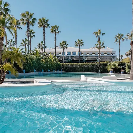 Savoy & - Preferred & 5* Paestum