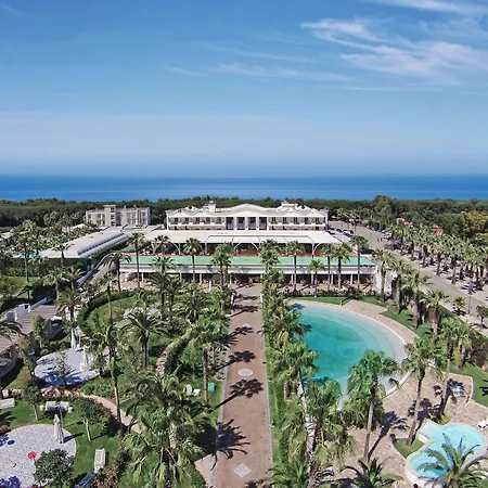 Savoy & - Preferred & Hotel