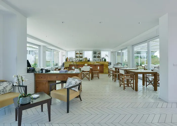 Hotel Savoy & - Preferred & 5*