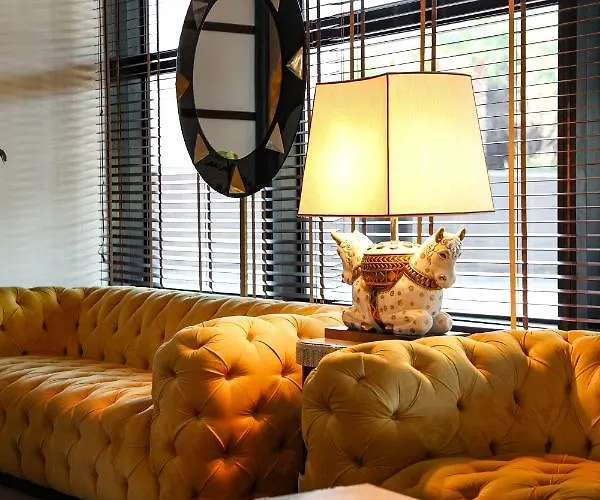 Savoy & - Preferred & Paestum