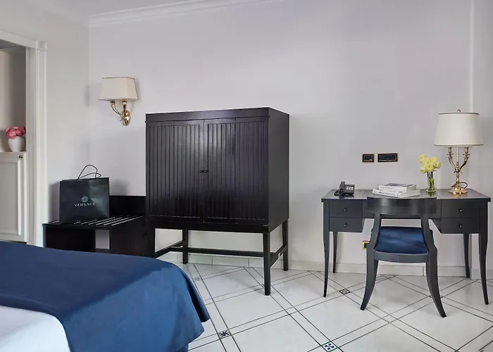 Hotel Savoy & - Preferred &